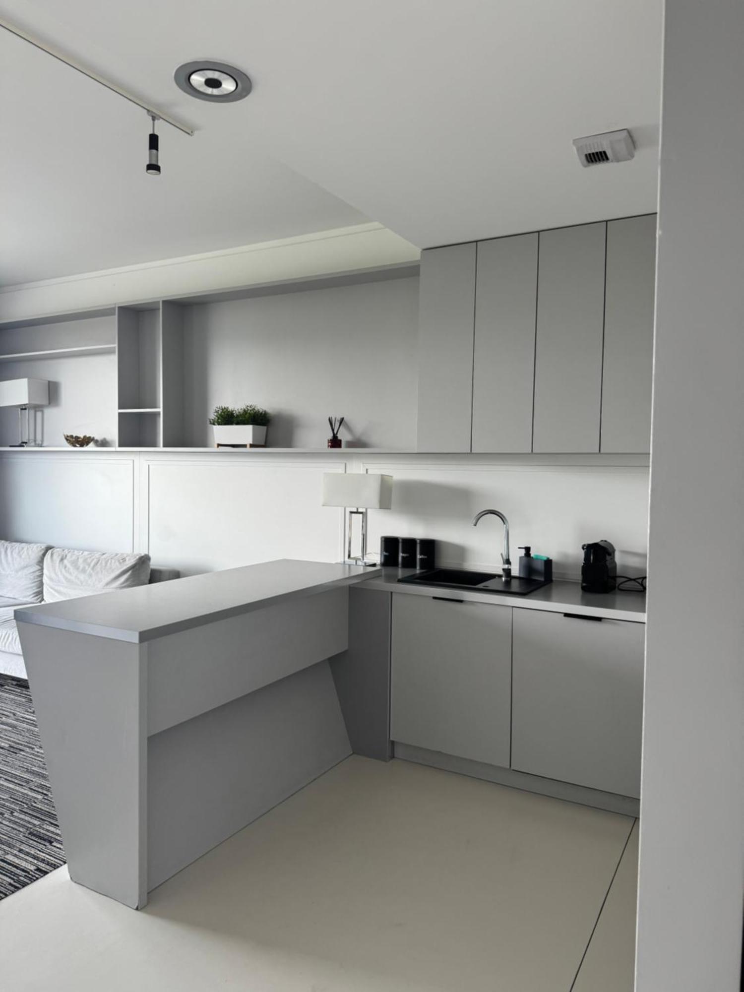 About Art - Ovo Apartament *